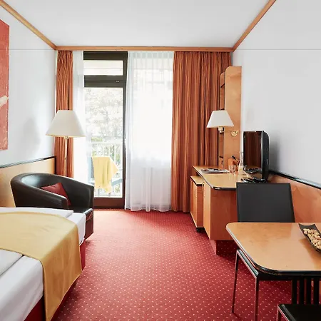 Living Am Deutschen Museum Apartmanhotel 3*