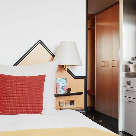 Living Am Deutschen Museum Apartmanhotel