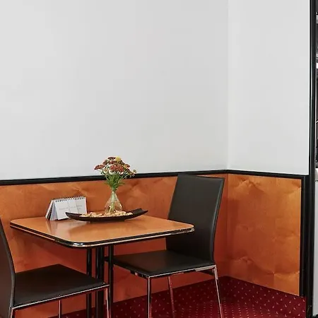 Apartmanhotel Living Am Deutschen Museum 3*