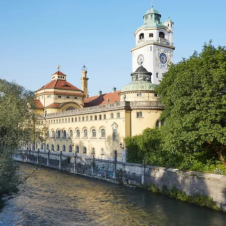 Apart Otel Living Am Deutschen Museum Münih