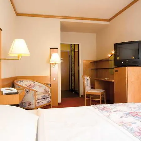 Living Am Deutschen Museum Apartmanhotel