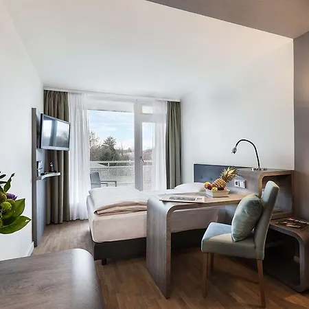 Aparthotel Living Am Deutschen Museum 3*