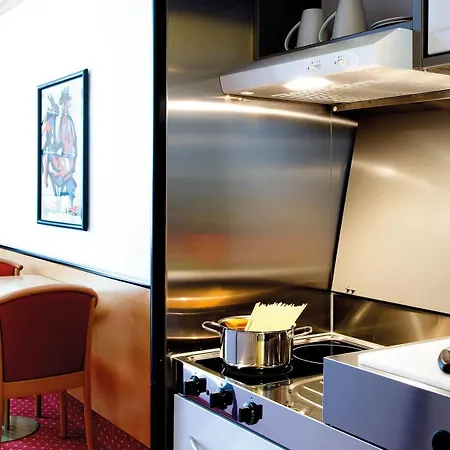 Living Am Deutschen Museum Apartmanhotel