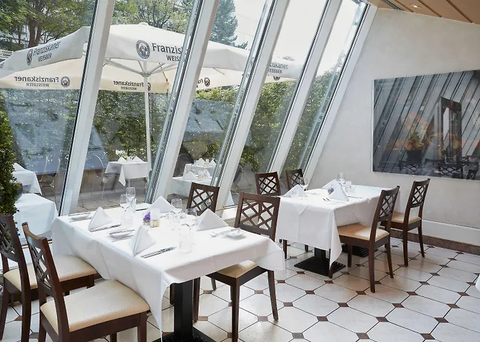 Living Am Deutschen Museum מלון דירות 3*