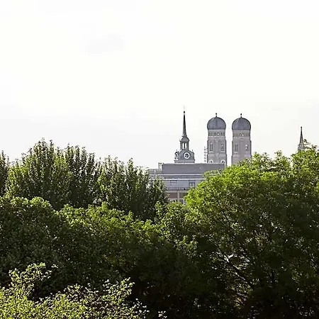 アパートホテル Living Am Deutschen Museum 3*