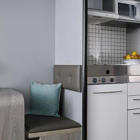 Apart Otel Living Am Deutschen Museum 3*