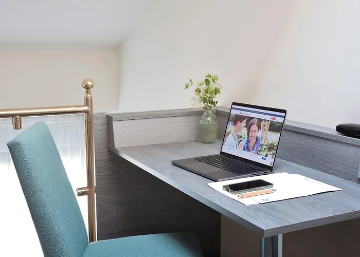 Aparthotel Living Am Deutschen Museum 3*