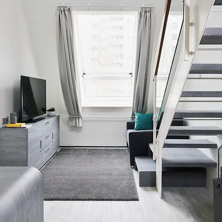 Living Am Deutschen Museum 3* München