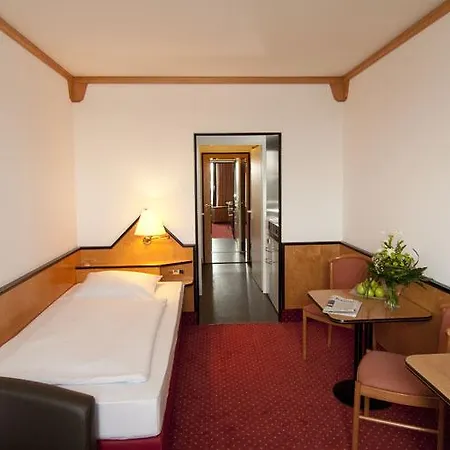 Living Am Deutschen Museum Lejlighedshotel München